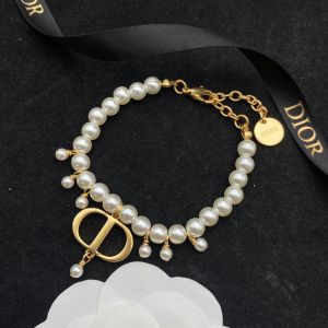 Dior 30 Montaigne Bracelet Metal and White Resin Pearls Gold
