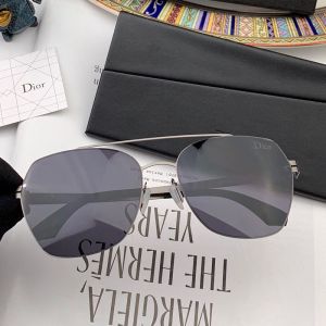 Dior D49990 Pilot Sunglasses In Grey