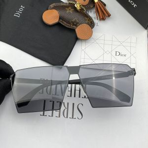 Dior D5543 Oversized Square Sunglasses In Grey