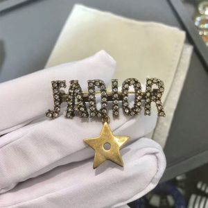 J'Adior Brooch with Star White Crystals Gold
